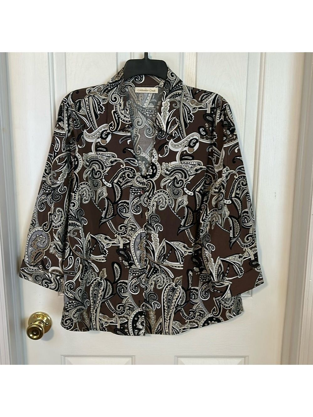Coldwater Creek button up top.3/4 sleeves with button cuff.Size L.Good condition